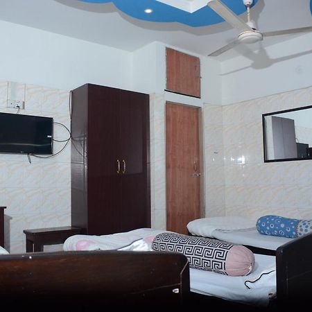 Hotel Hilton City Chittagong Ngoại thất bức ảnh