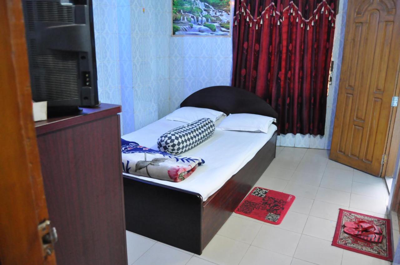 Hotel Hilton City Chittagong Ngoại thất bức ảnh