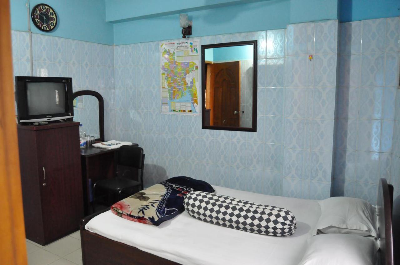 Hotel Hilton City Chittagong Ngoại thất bức ảnh