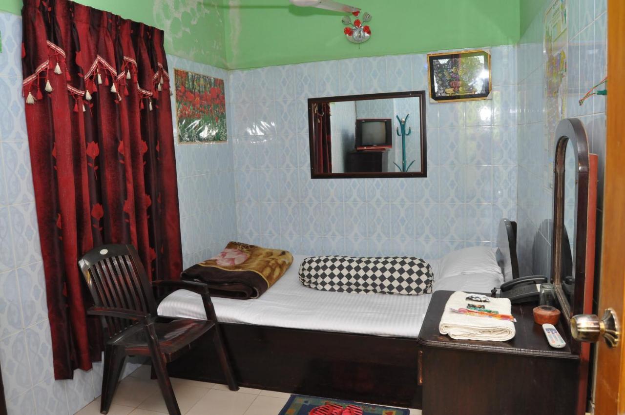 Hotel Hilton City Chittagong Ngoại thất bức ảnh