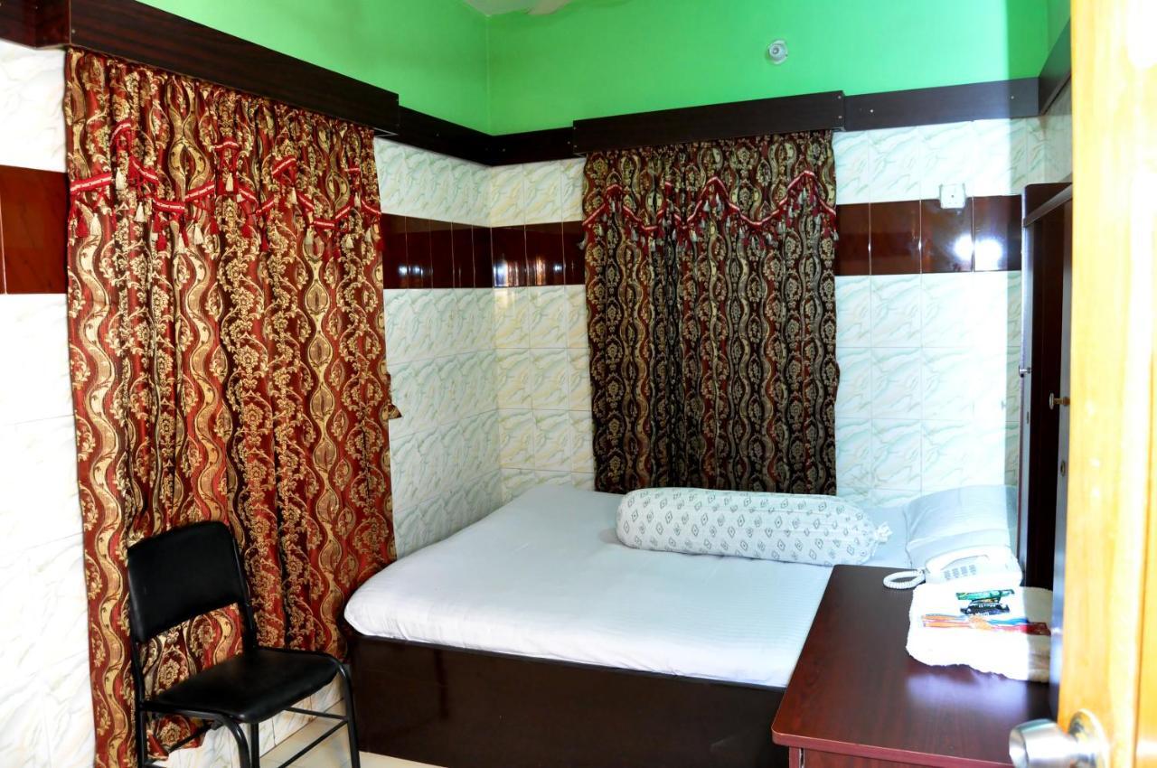 Hotel Hilton City Chittagong Ngoại thất bức ảnh